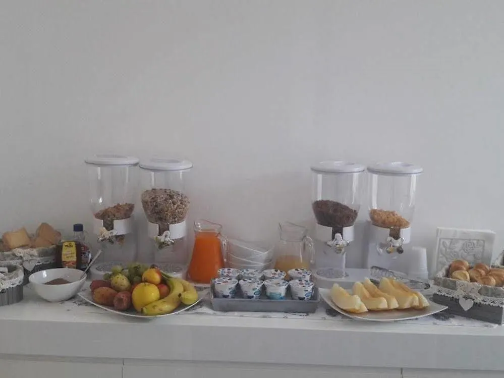 La Terrazza Su Palermo Bed and Breakfast 0*,