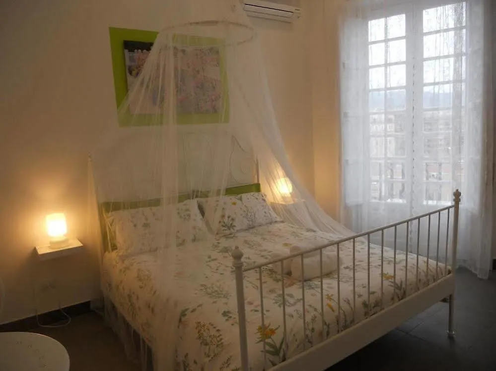 La Terrazza Su Palermo Bed and Breakfast